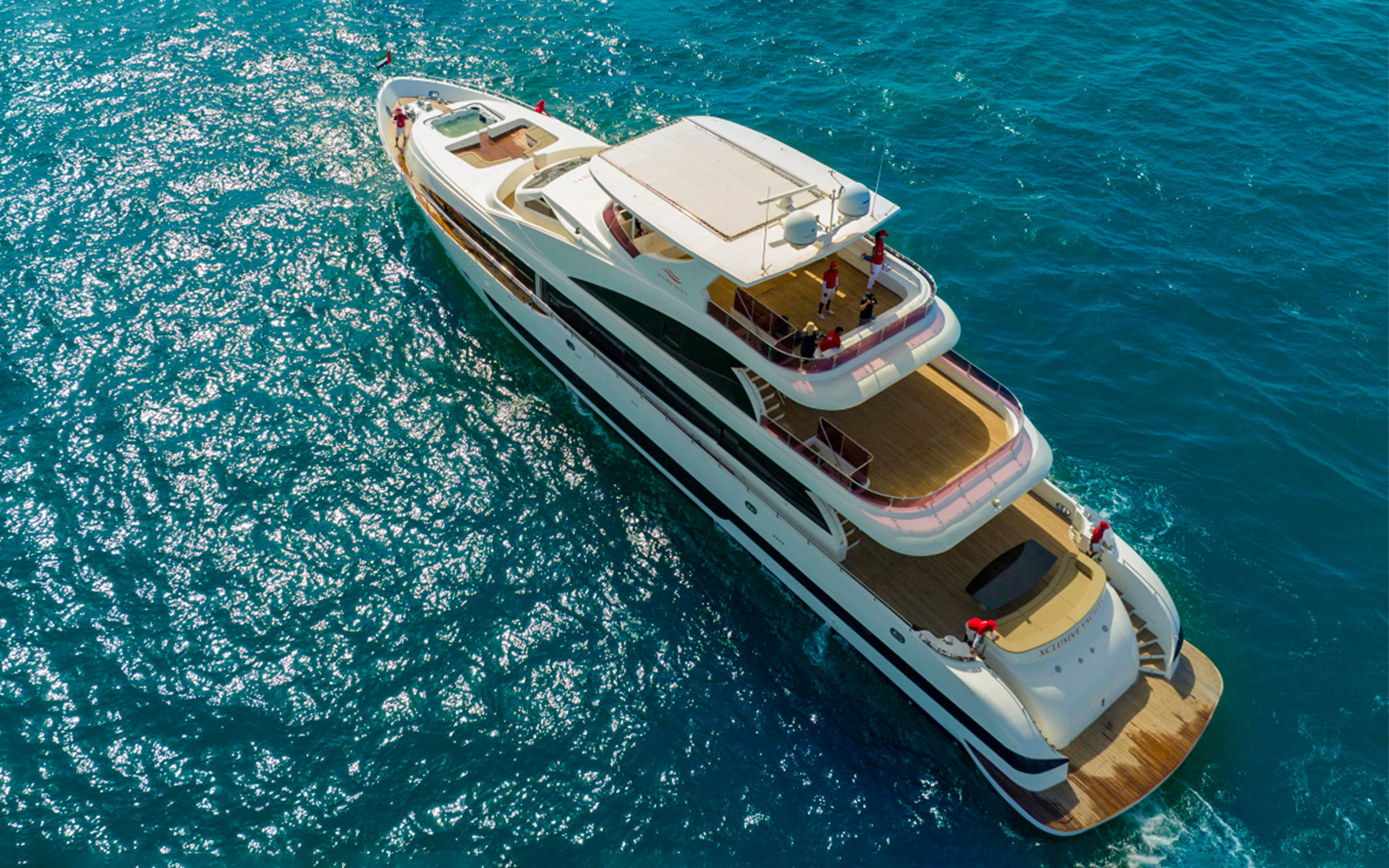 From Dubai Marina: Super-Yacht Cruise with Buffet Breakfast or BBQ Lunch/Dinner