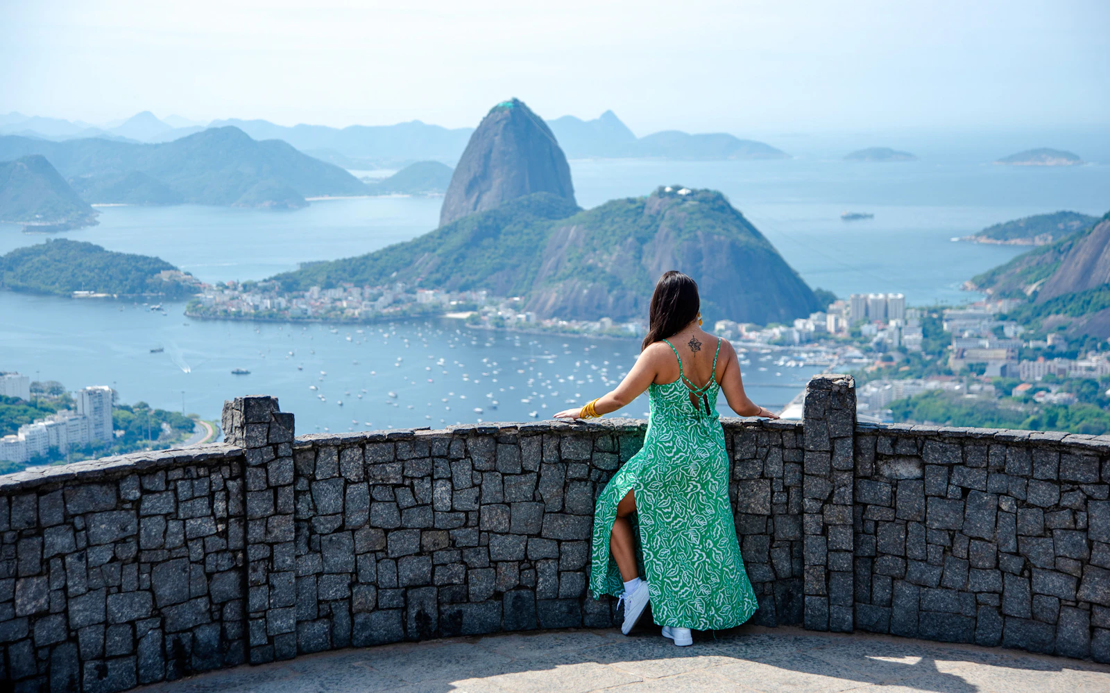 Rio de Janeiro Landmarks Photo Tour with Professional Photographer and Transportation Image 3