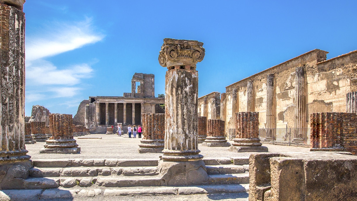 De Nápoles a Pompeia