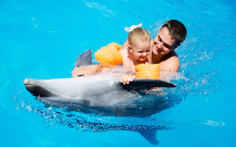 premium 10 minutes dolphin swimming experience - hurghada-8