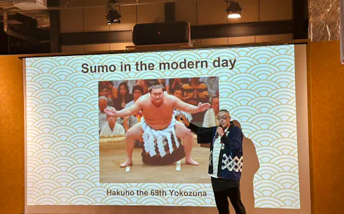spectacle de sumo à kyoto avec défi des lutteurs-1