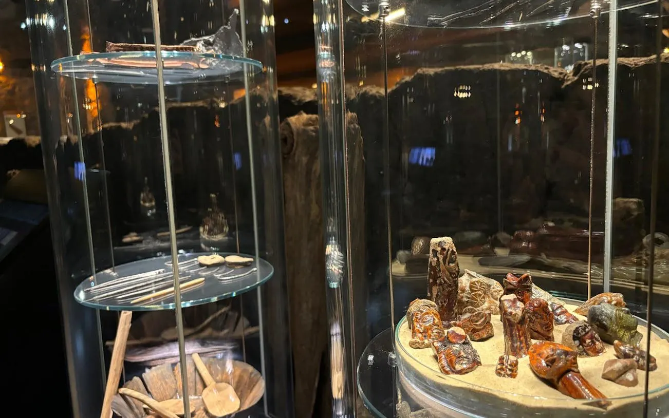 Krakow Underground Market Museum Private Guided Tour with Skip-the-Line Entry