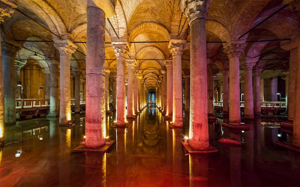 Basilica Cistern Guided Tour with Skip-the-Line Tickets