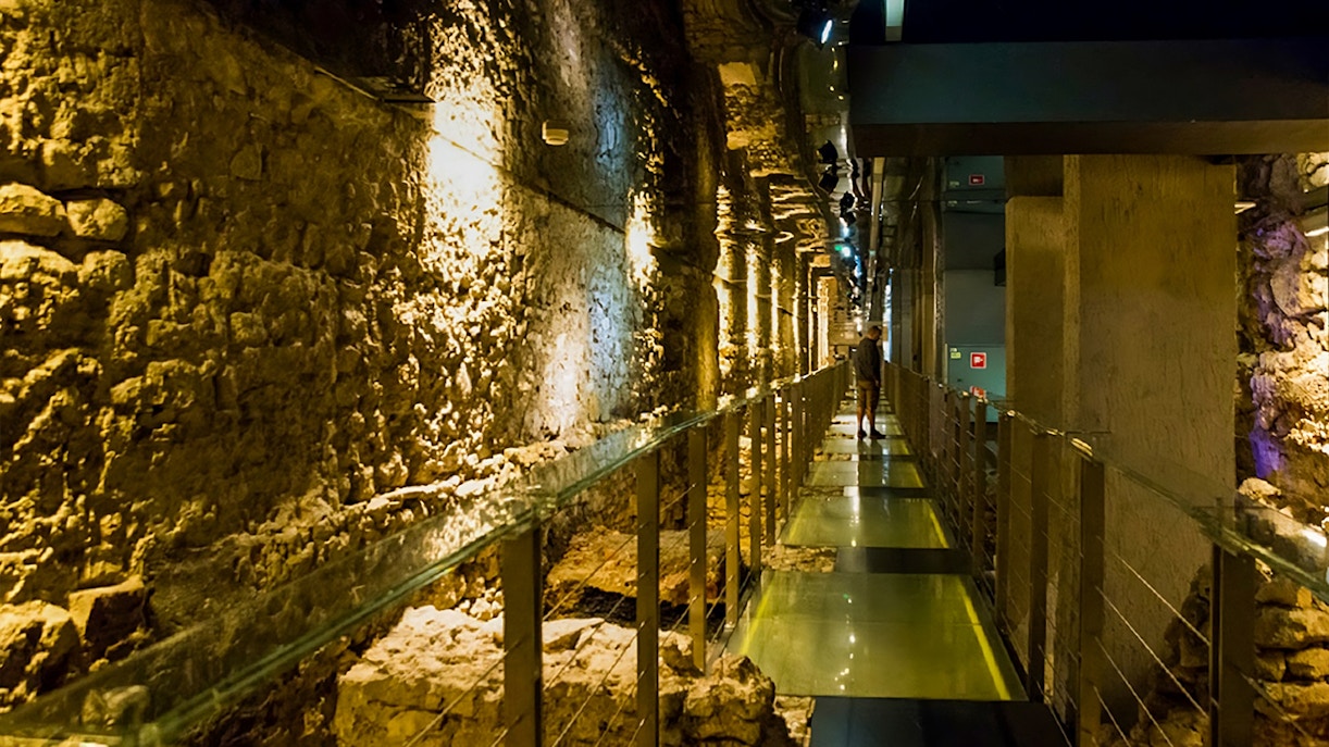 Plan your visit to Nowa Huta