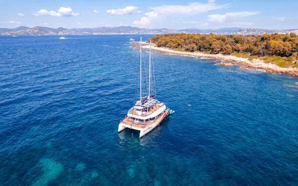 From Marina Bay of Angels: Catamaran Cruise to Lérins Island with Snorkeling