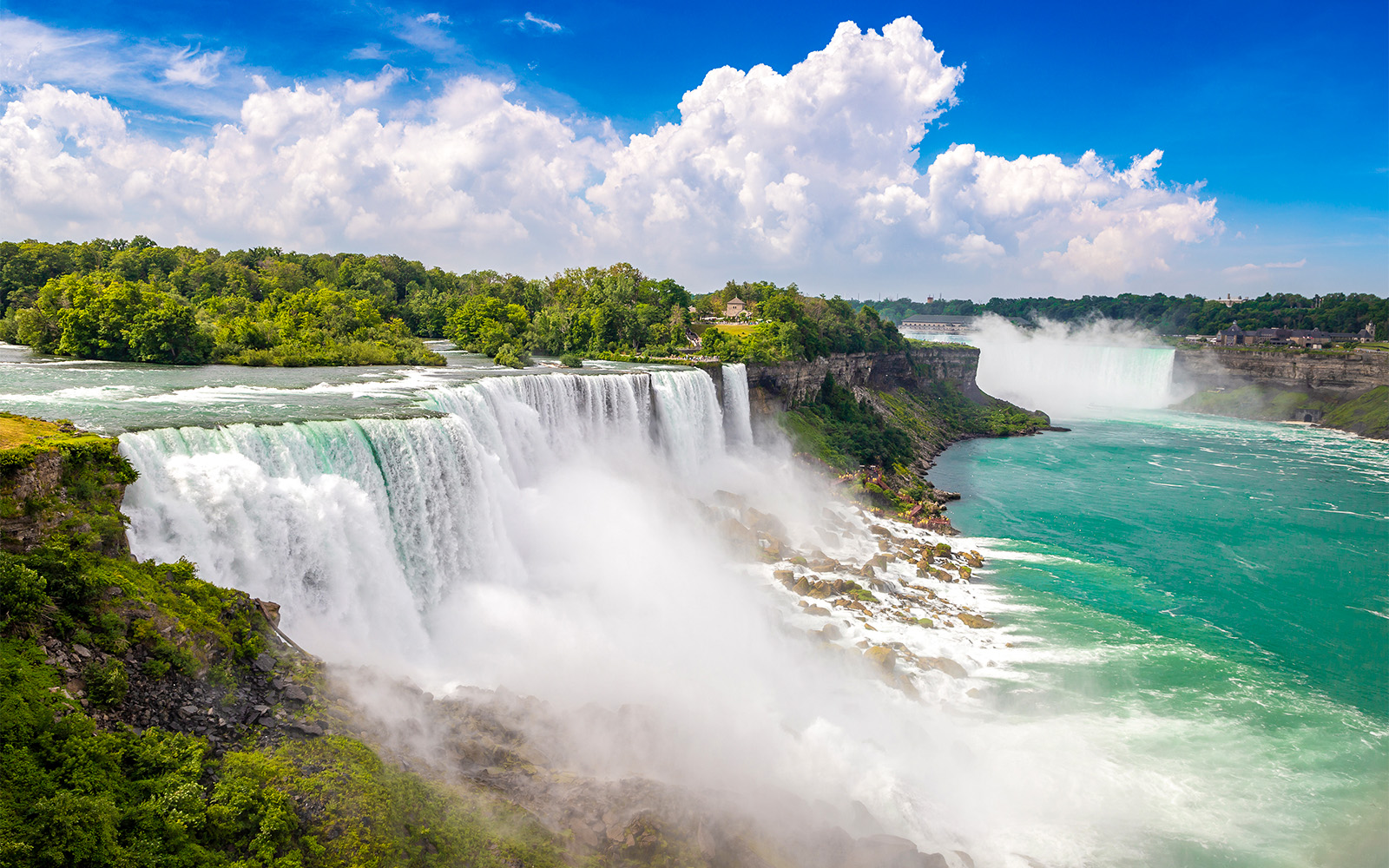 Niagara Falls Travel Guide