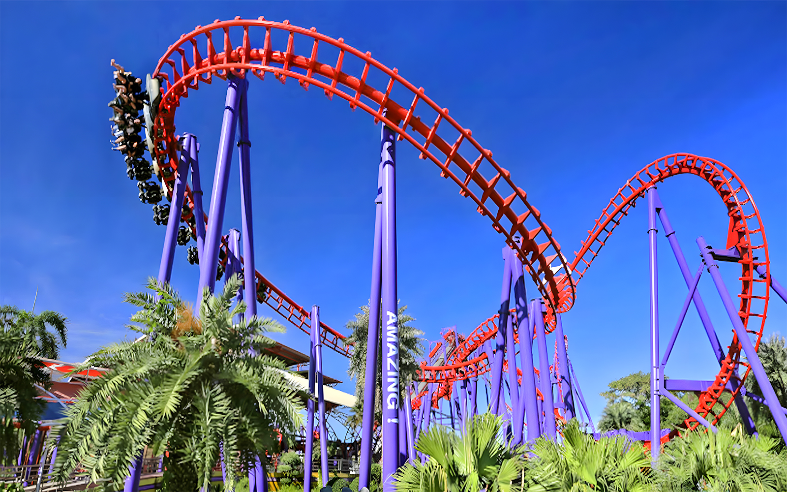 Vortex water ride at Siam Amazing Park, Bangkok, with people enjoying the thrilling twists and turns.