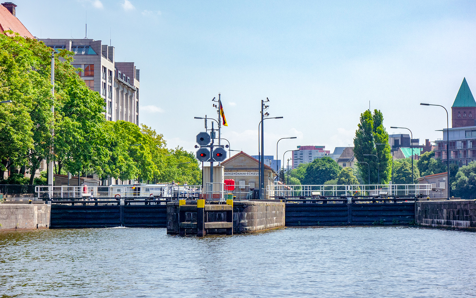 Mühlendammschleuse