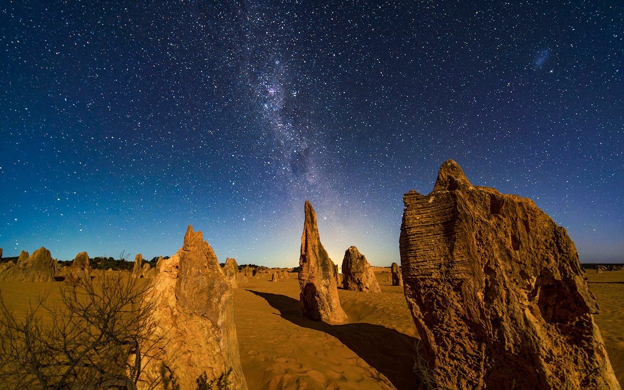 Tour dei pinnacoli al tramonto e osservazione delle stelle con cena in stile picnic e trasferimenti di andata e ritorno