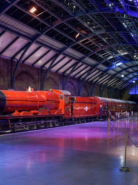 Red steam train at Platform 9 3/4, Warner Bros. Harry Potter Studio Tour.