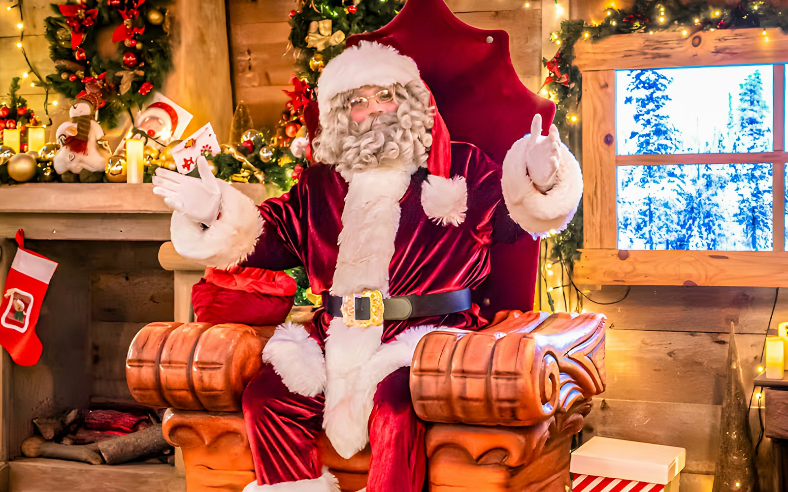 PortAventura Christmas show El bosque encantado performers in festive costumes on stage.