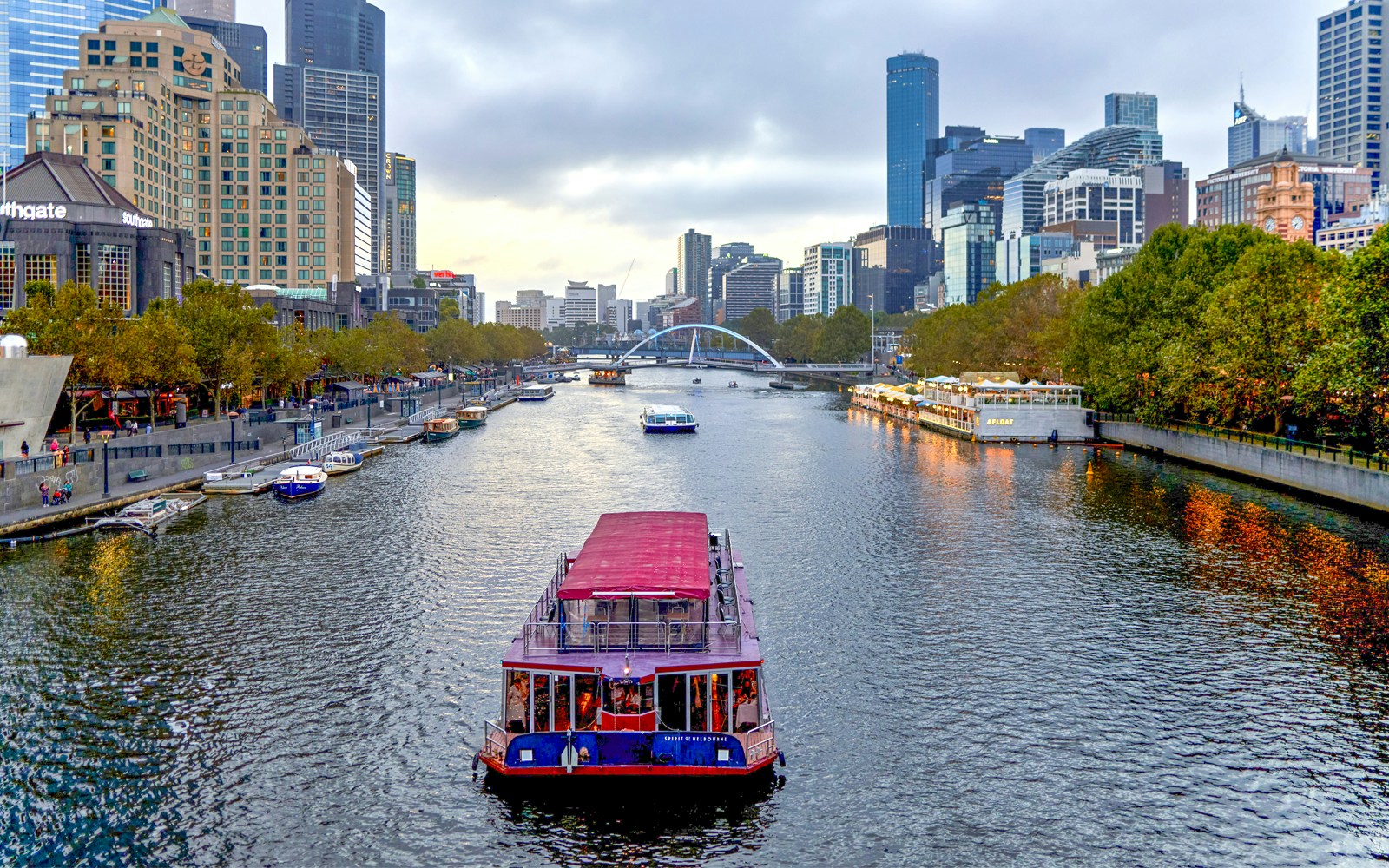 Spirit of Melbourne Dinner Cruise