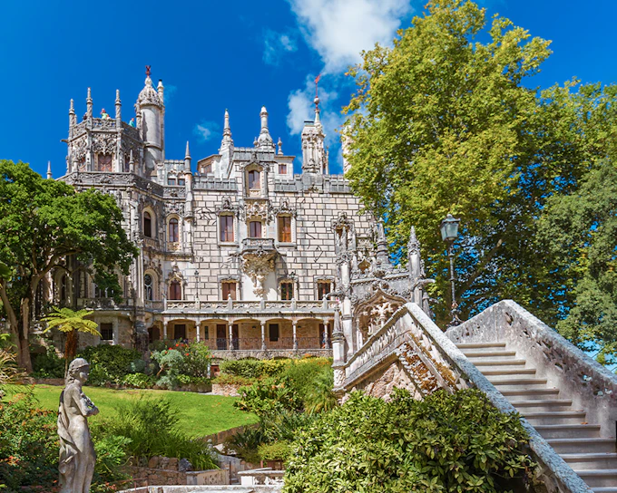 From Lisbon: Sintra, Pena Palace, Cabo da Roca, Cascais & Quinta de Regaleira Full-Day Trip