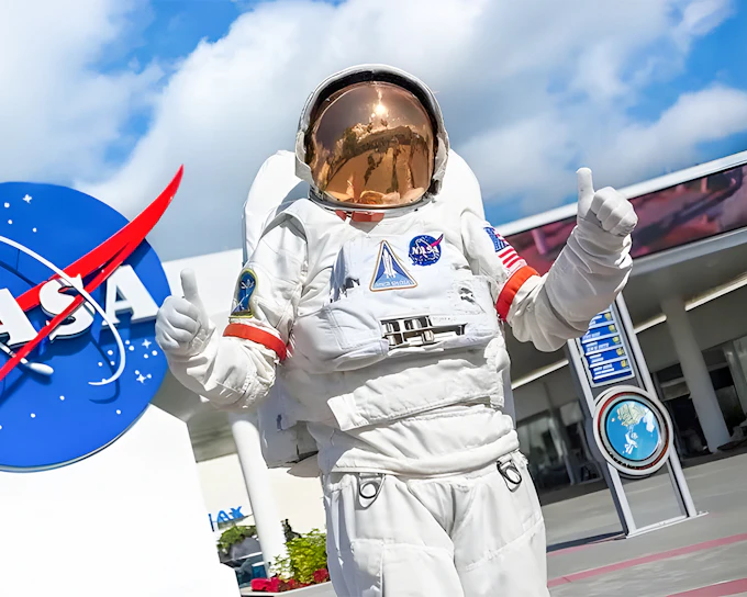 Space Center Houston Tickets