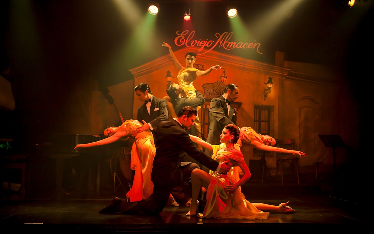 Tango dancers performing at El Viejo Almacén in Buenos Aires.