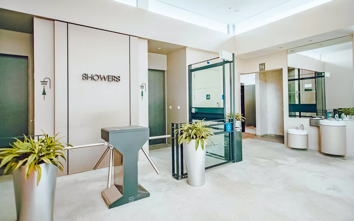 billets pour le salon hub & spoke (espace public)-3