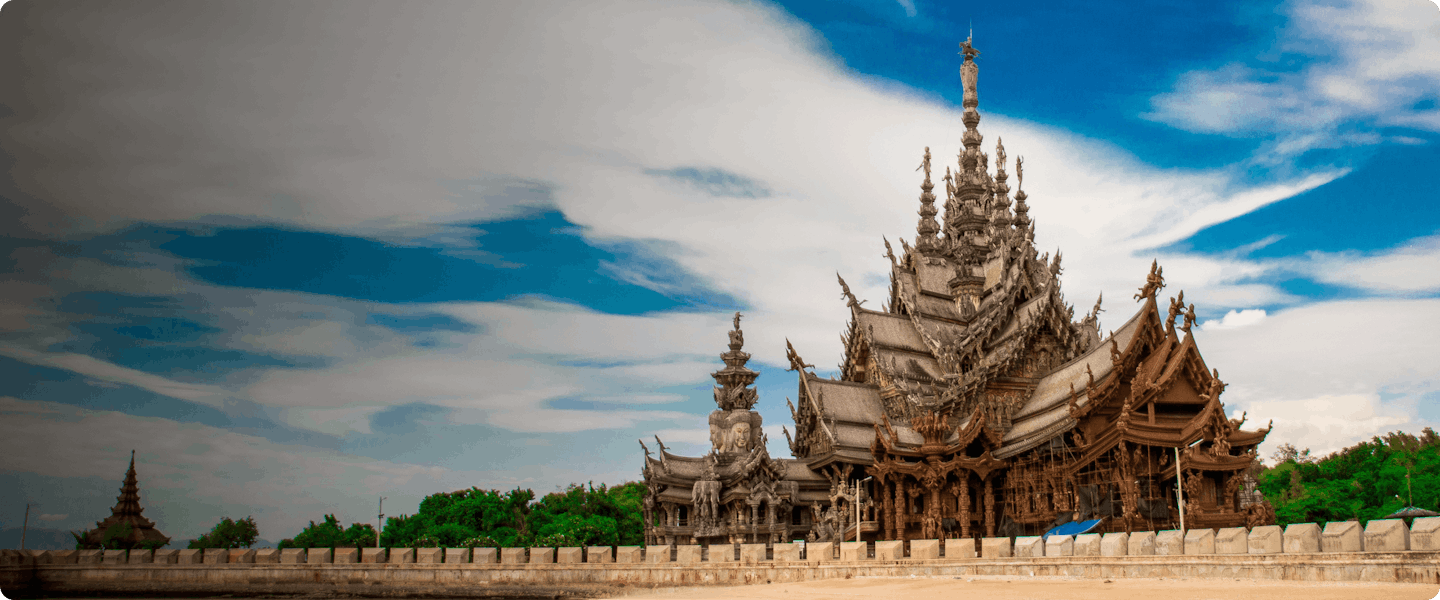 Découvrez ce que Pattaya a de mieux à offrir, selon des spécialistes. Profitez de réductions de dernière minute, de cashback, recevez vos billets immédiatement et bien plus.