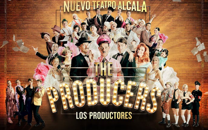 Cast of "The Producers" at Nuevo Teatro Alcalá, Madrid, in theatrical costumes.
