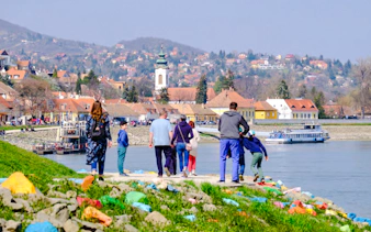 von budapest aus: flussfahrt nach szentendre-1