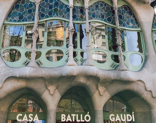 Reframing of Traditional Catalan Design of Casa batllo