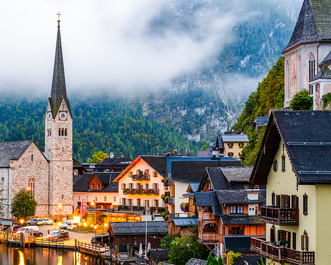From Salzburg: Hallstatt Day Trip by Bus