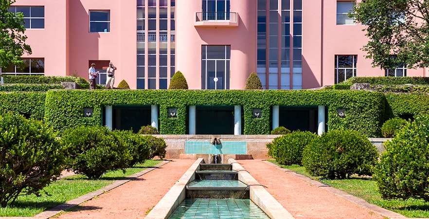 Ingressos e excursões para a Fundação de Serralves