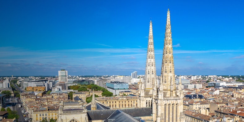 Descoperiți cele mai interesante atracții în Bordeaux