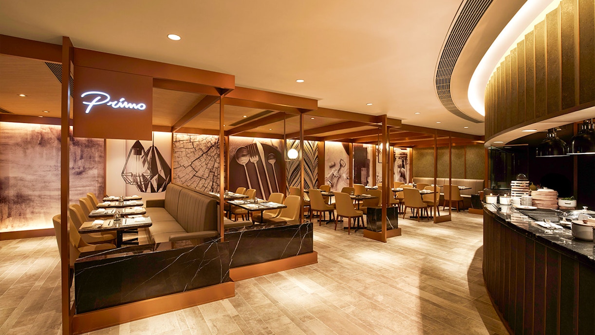 First-class lounge dining area at Hong Kong International Airport.