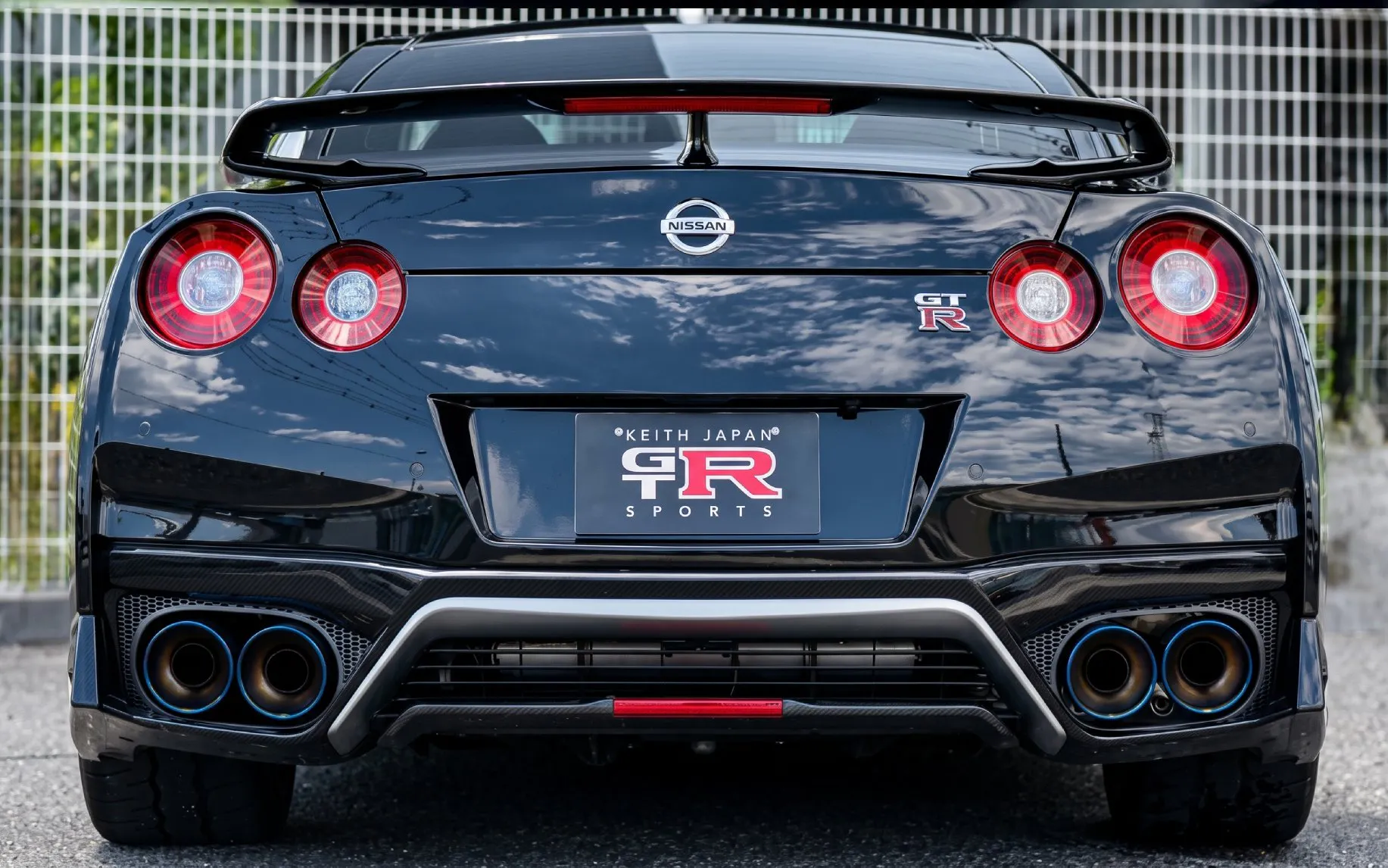 Nissan GT-R rear view for Tokyo Drift 5.0 Fast & Furious experience.