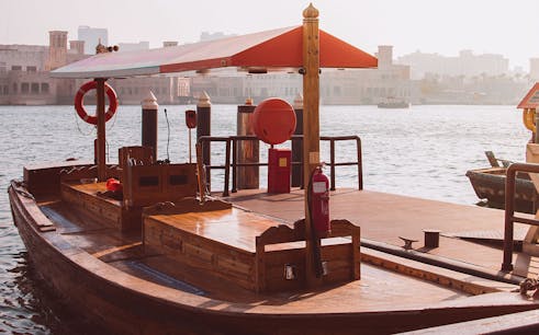 abra ride in the dubai water canal-1