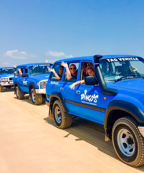 Four-wheel drive tour on K'gari beach, Fraser Island.