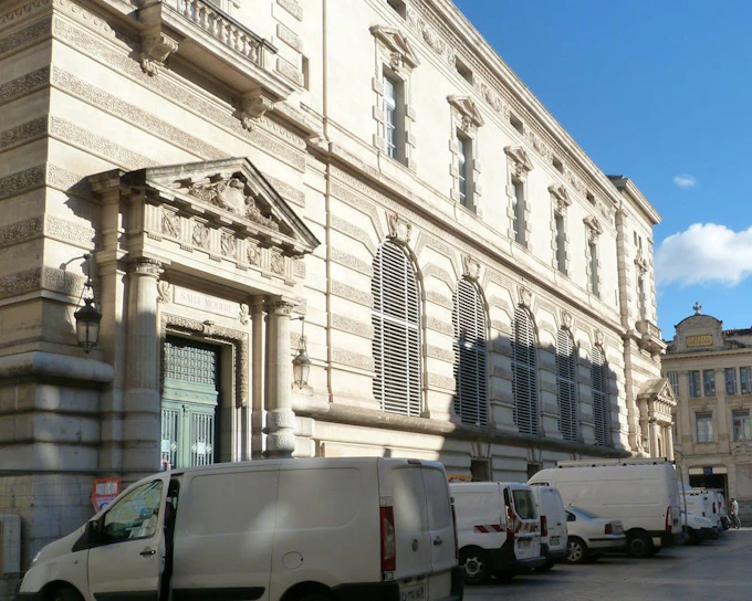 Euric's Bow in Montpellier: Self-Guided City Exploration Game