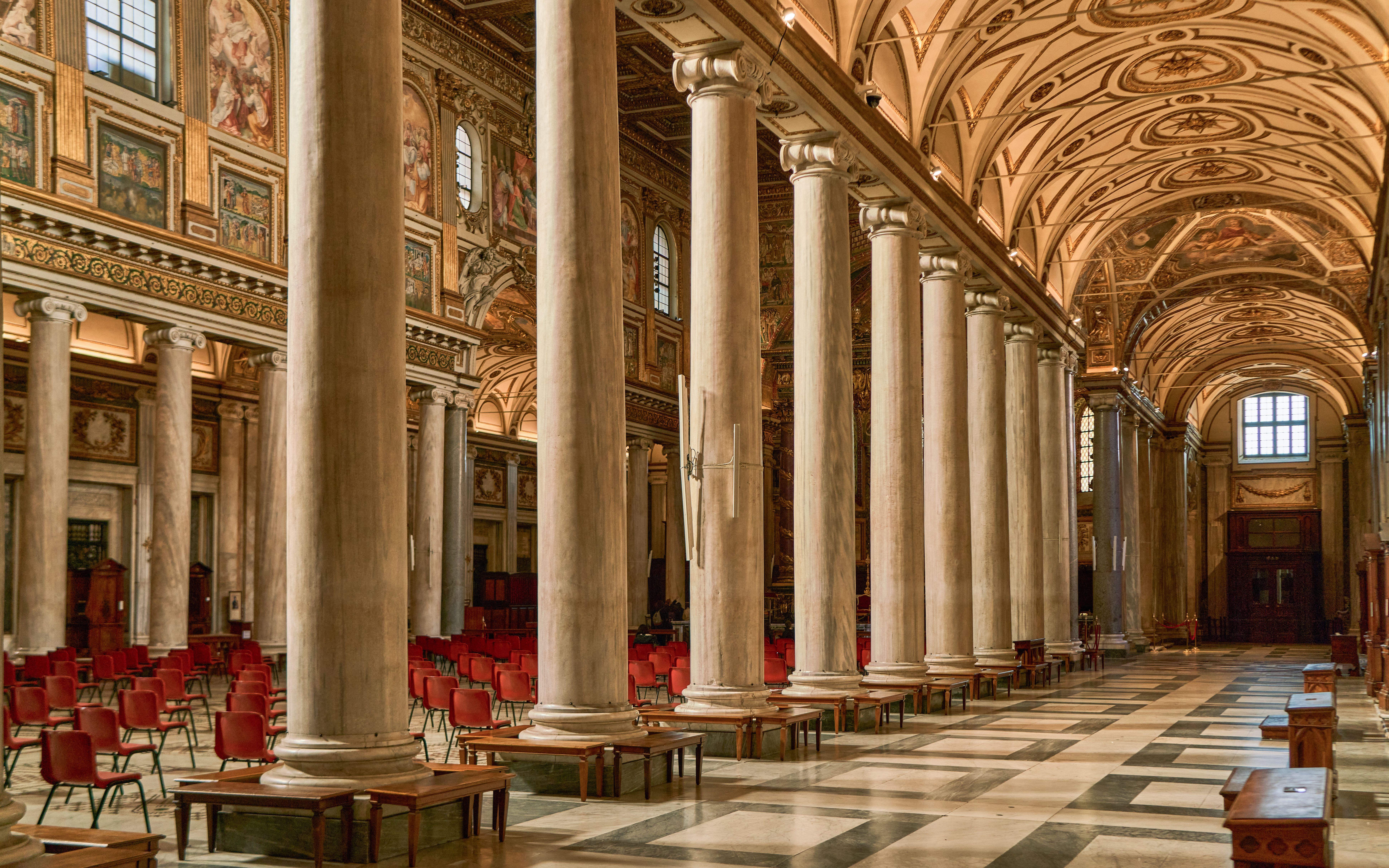 Hall of Popes