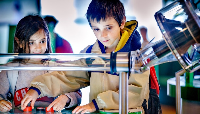 Museo de la Ciencia NEMO + Crucero de 1 hora