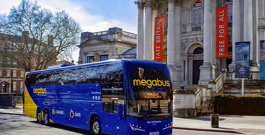 Megabus in front of Tate Britain, London, for Heathrow to Victoria transfer.