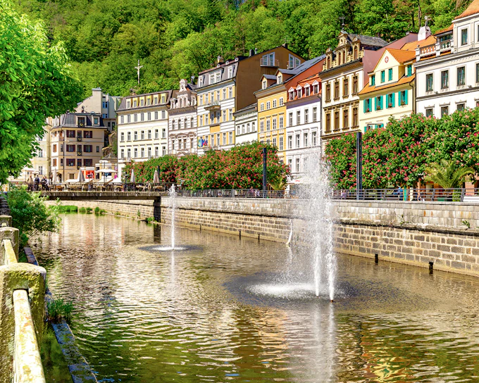 From Prague: Karlovy Vary (Carlsbad) Day Trip