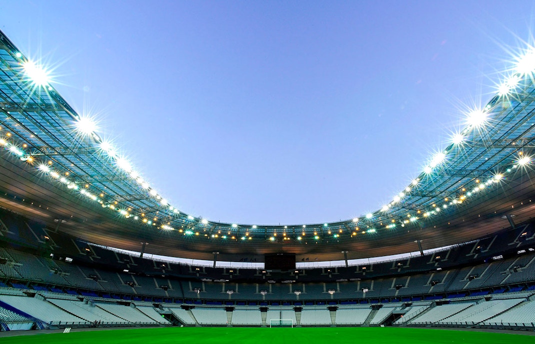Stade de France Peak Season vs. Low Season
