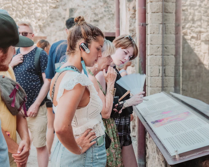 Pompeii & Villa of Mysteries Small Group Guided Tour