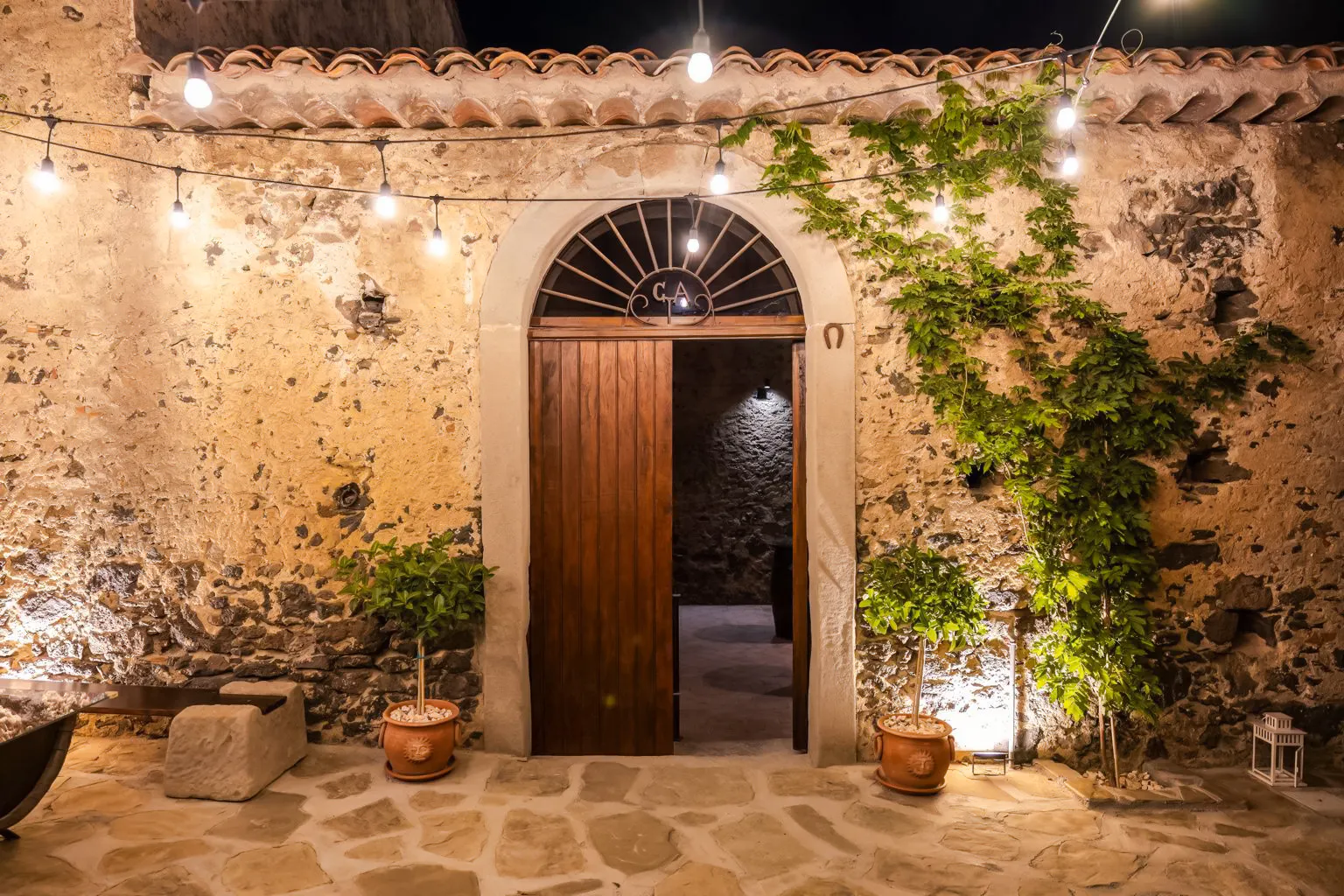 Messina Natural Wine and Olive Oil Tasting with Brunch at an Ancient Palmento Image 3