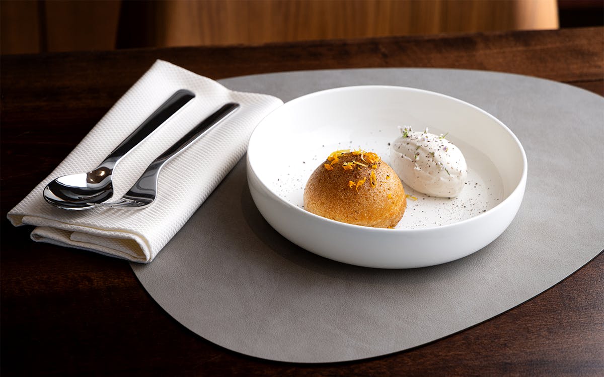 eiffel tower's madame brasserie lunch 12 pm-6 eiffel tower's madame brasserie lunch 12 pm-6