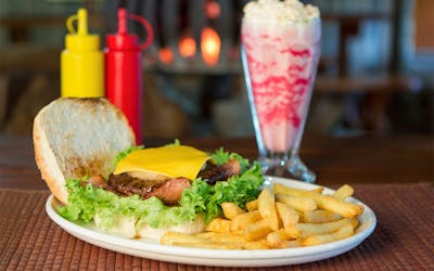 Foster's Hollywood - Parque Warner
