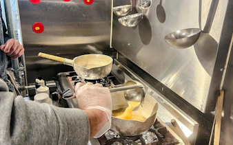matlagingskurs i å lage ramen i osaka-7