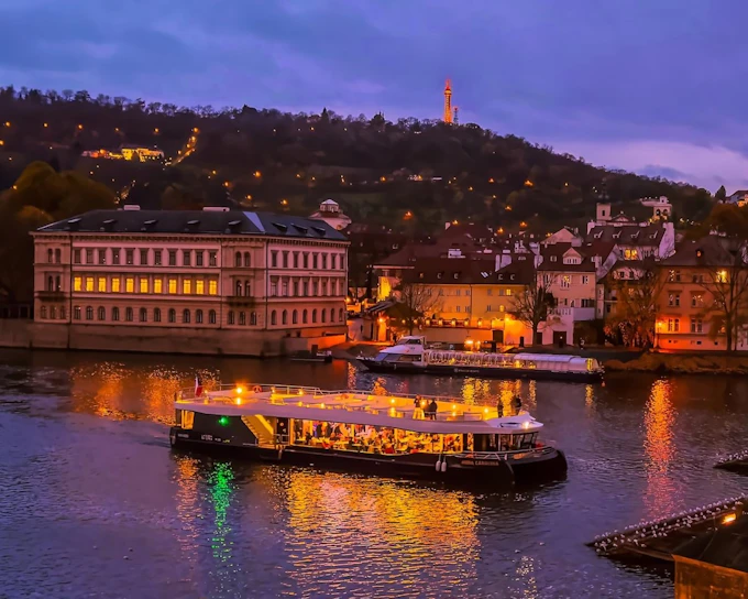 Prague Vltava River Evening Sightseeing Cruise