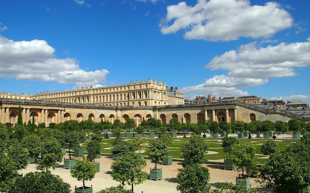 palace of versailles reserved access ticket with audio guide-2