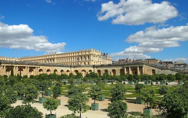 palace of versailles reserved access ticket with audio guide-2
