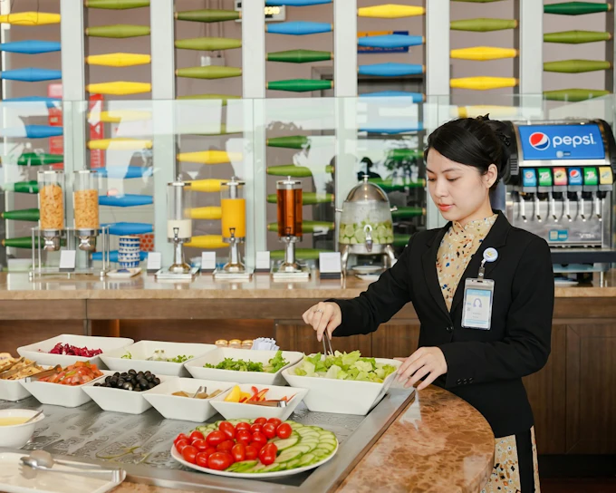 Hanoi Noi Bai International Airport: SH Premium Lounge at Terminal 2