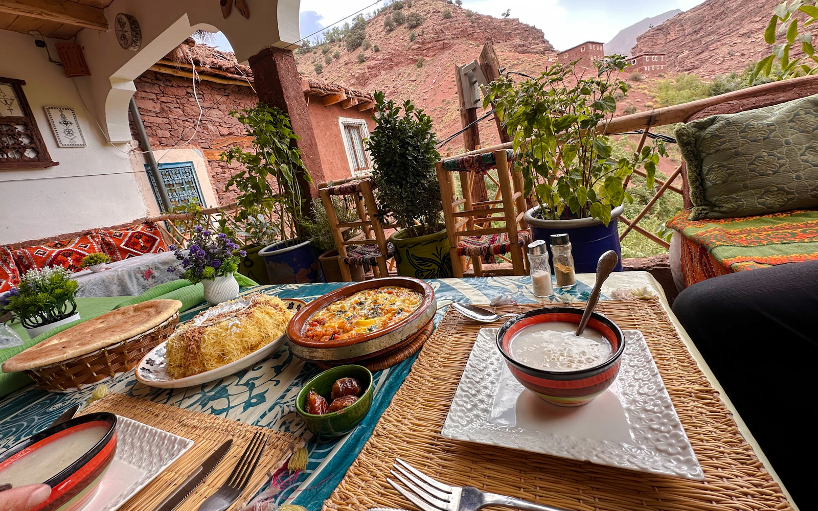 From Marrakech: Private Day Trip to Megdaz Village and Imi n'Ifri Natural Bridge