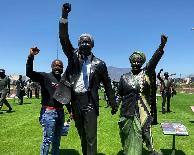 Robben Island Full-Day Guided Private Tour with Museum Entry & Long March to Freedom Exhibition