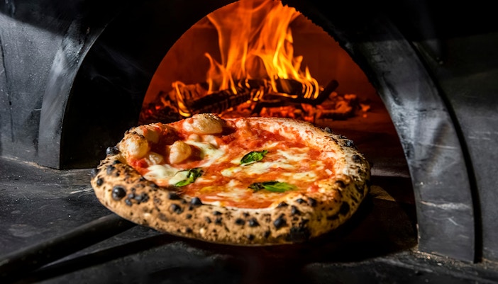 Neapolitan firewood pizza
