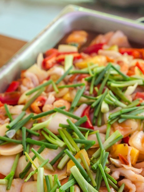 Buffet lunch with seafood and vegetables at Surin Island.